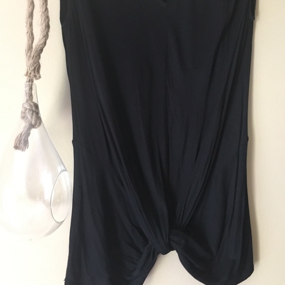 Top - Picture 3 of 3